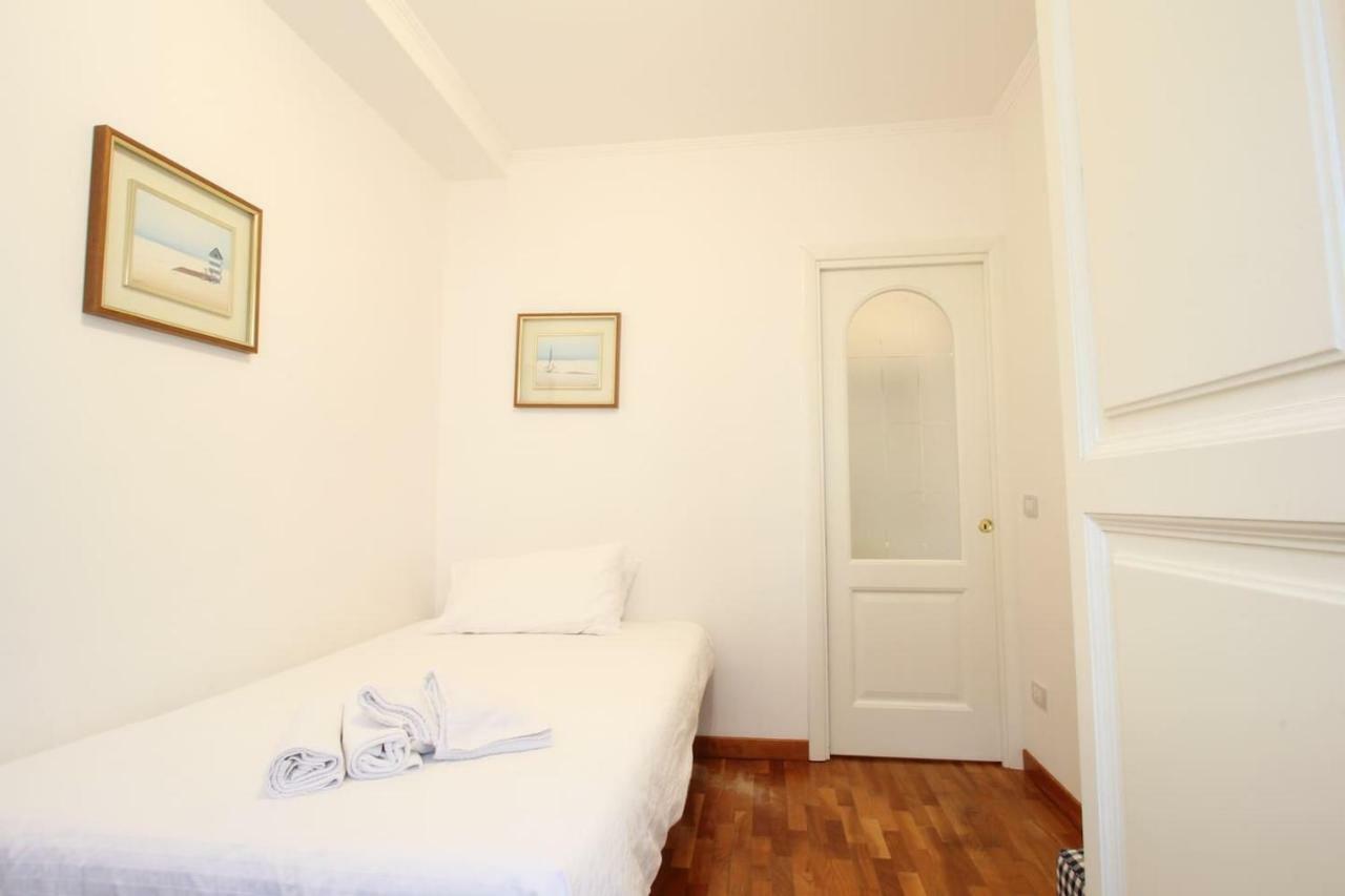 Papaveri Rossi Apartment Bordighera Bagian luar foto