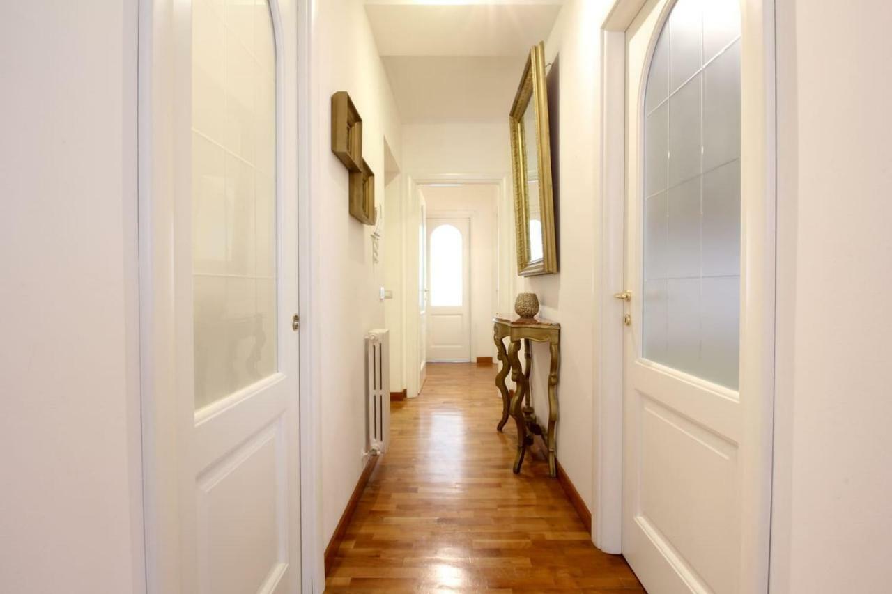 Papaveri Rossi Apartment Bordighera Bagian luar foto